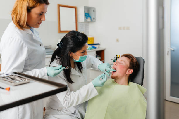 Best Dentist for Severe Toothache  in Colfax, IA